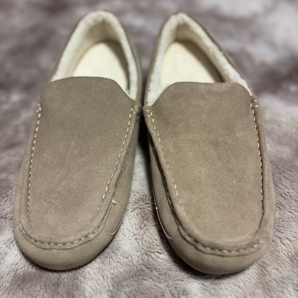 Brookstone Men's Taupe Suede Slip-Ons brand new no Box